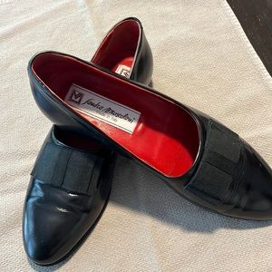 Men’s Sandro Moscoloni Italian Black Tuxedo loafers size 9 in EUC